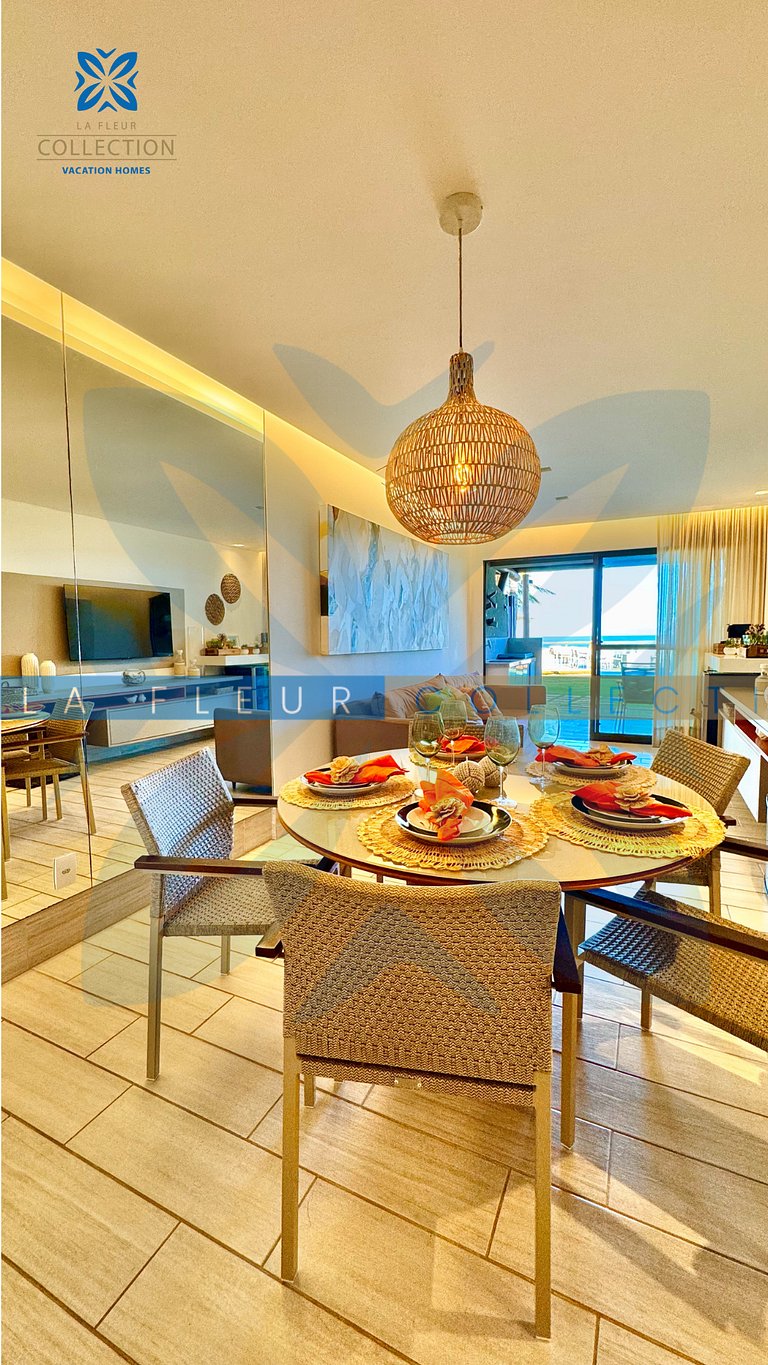 Apartamento frente mar com piscina em Resort