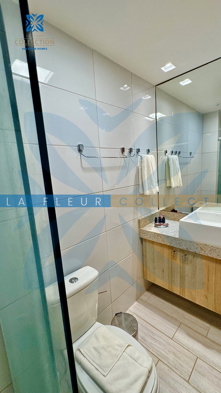 Apartamento frente mar com piscina em Resort