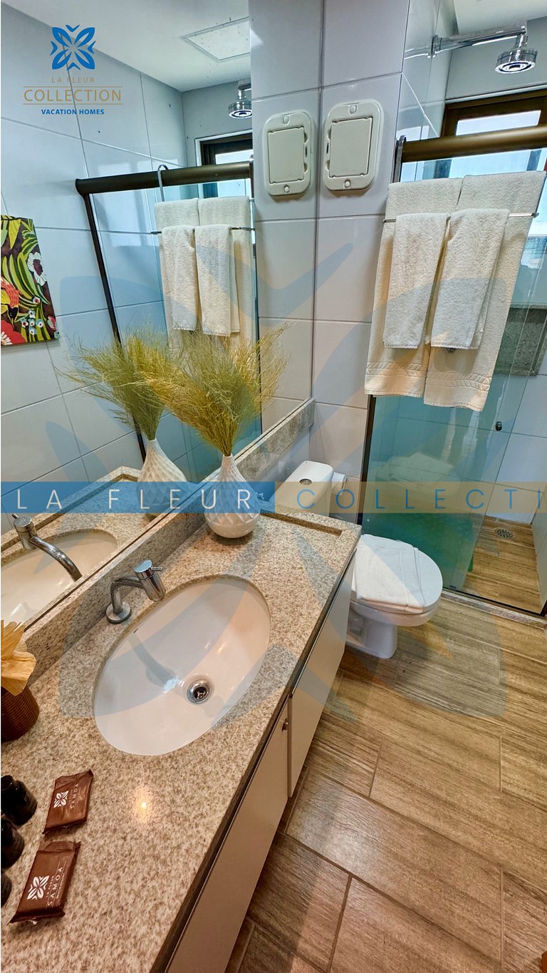 Apartamento vista piscina em Resort