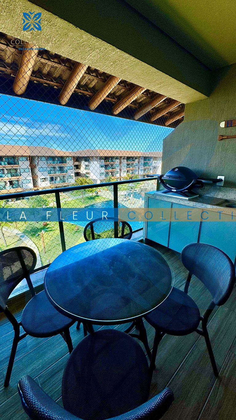 Apartamento vista piscina em Resort