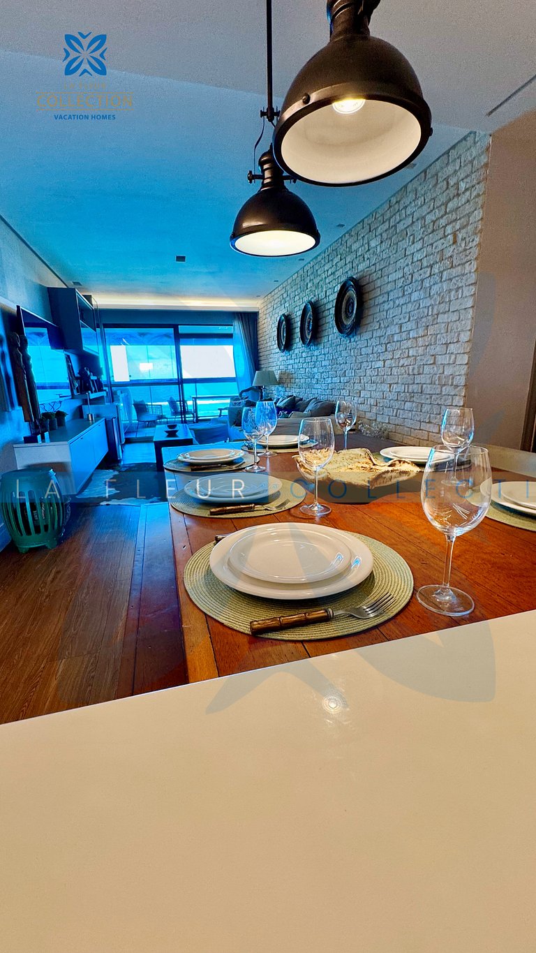 Luxo Frente Mar Pé na Areia no La Fleur Polinésia