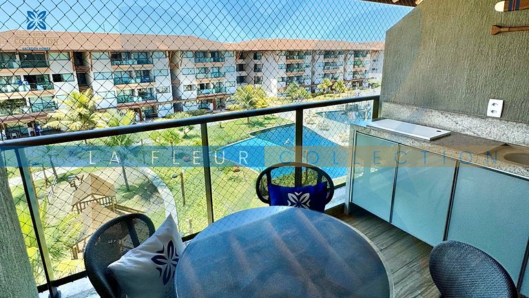Apartamento vista piscina em Resort