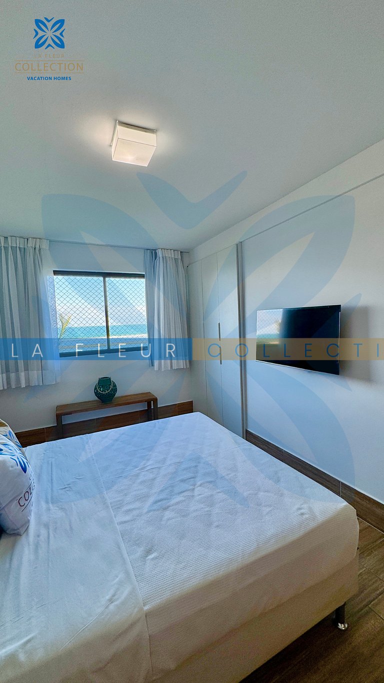 Luxo Frente Mar Pé na Areia no La Fleur Polinésia