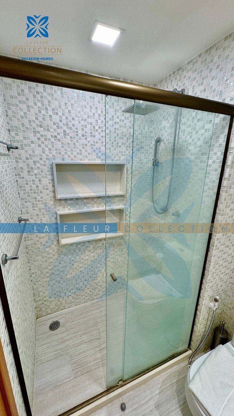 Luxo com Piscina no La Fleur Polinésia