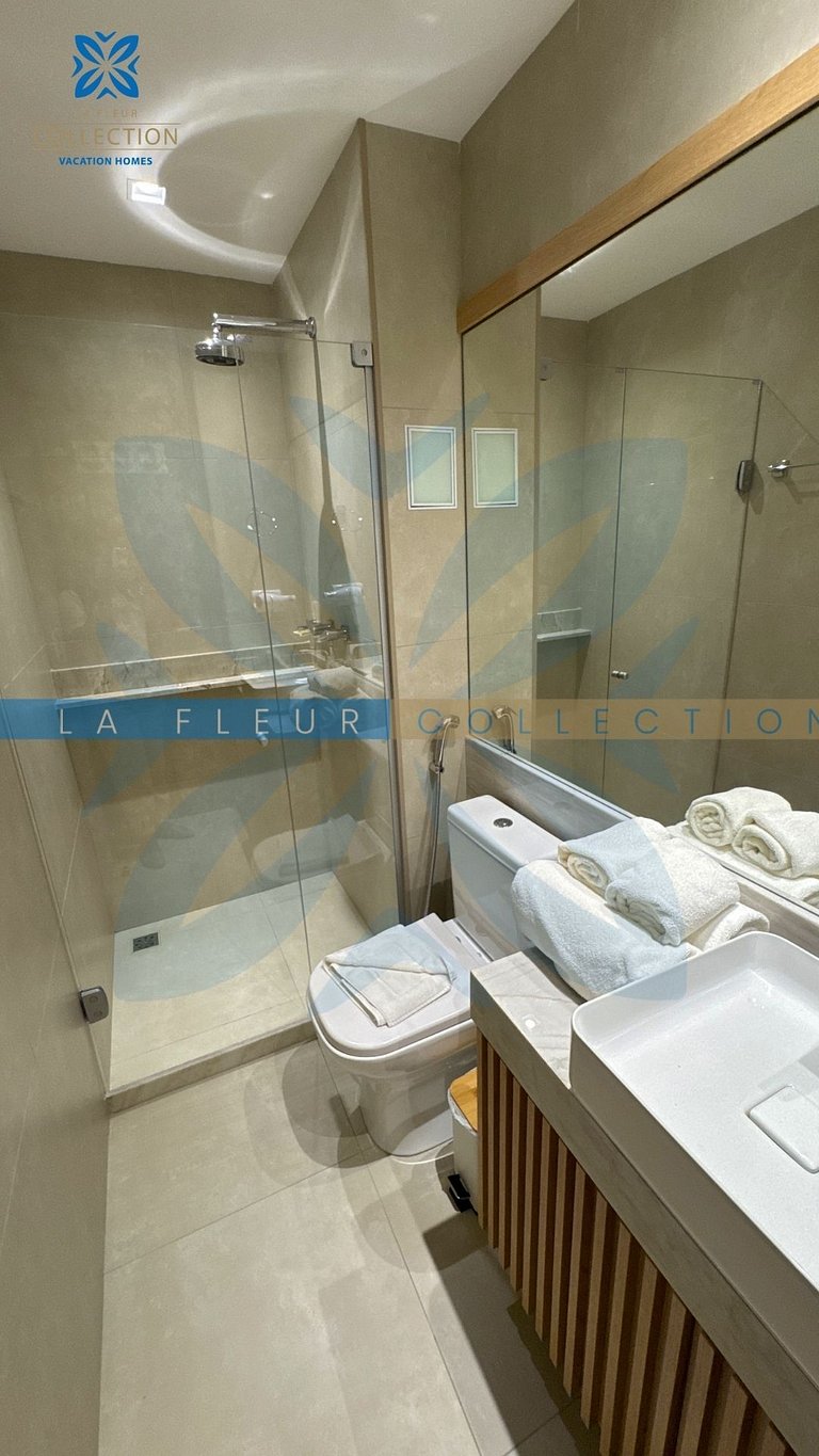 Luxo com Varanda Gourmet no Polinésia Villa - 206-6