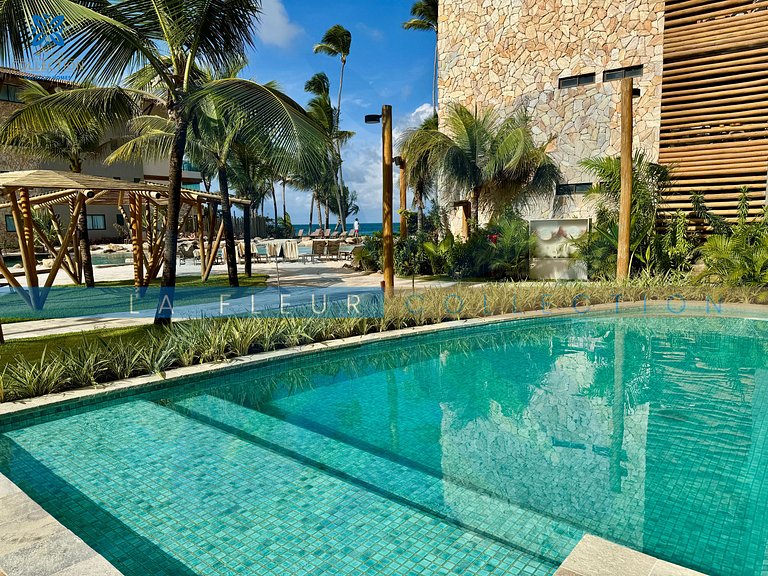 Luxo com Piscina Pé na areia no Samoa Villa Resort